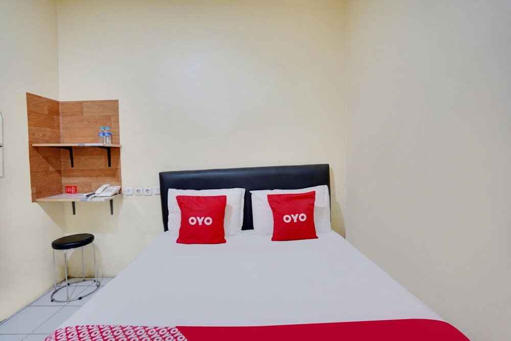 RedDoorz Plus near Galaxy Mall 5/39