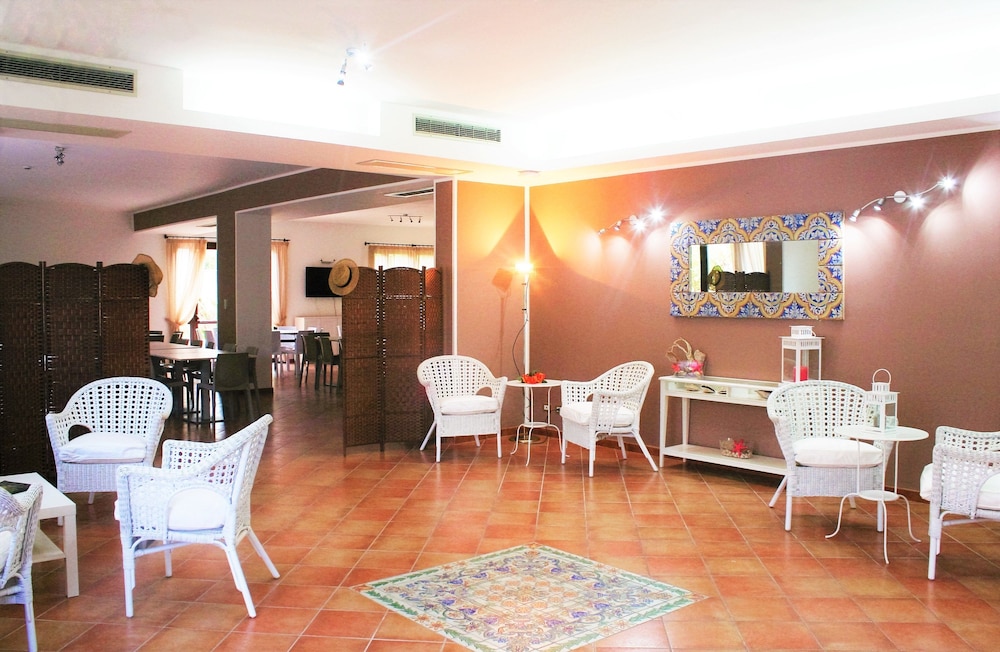 Hotel Achibea 16/50