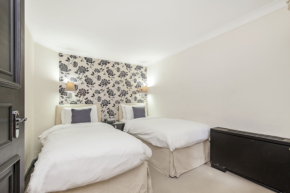 Mayfair House 25/58
