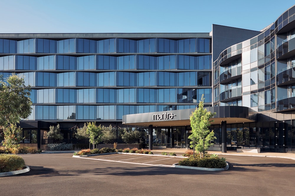 Mantra Melbourne Epping 52/58