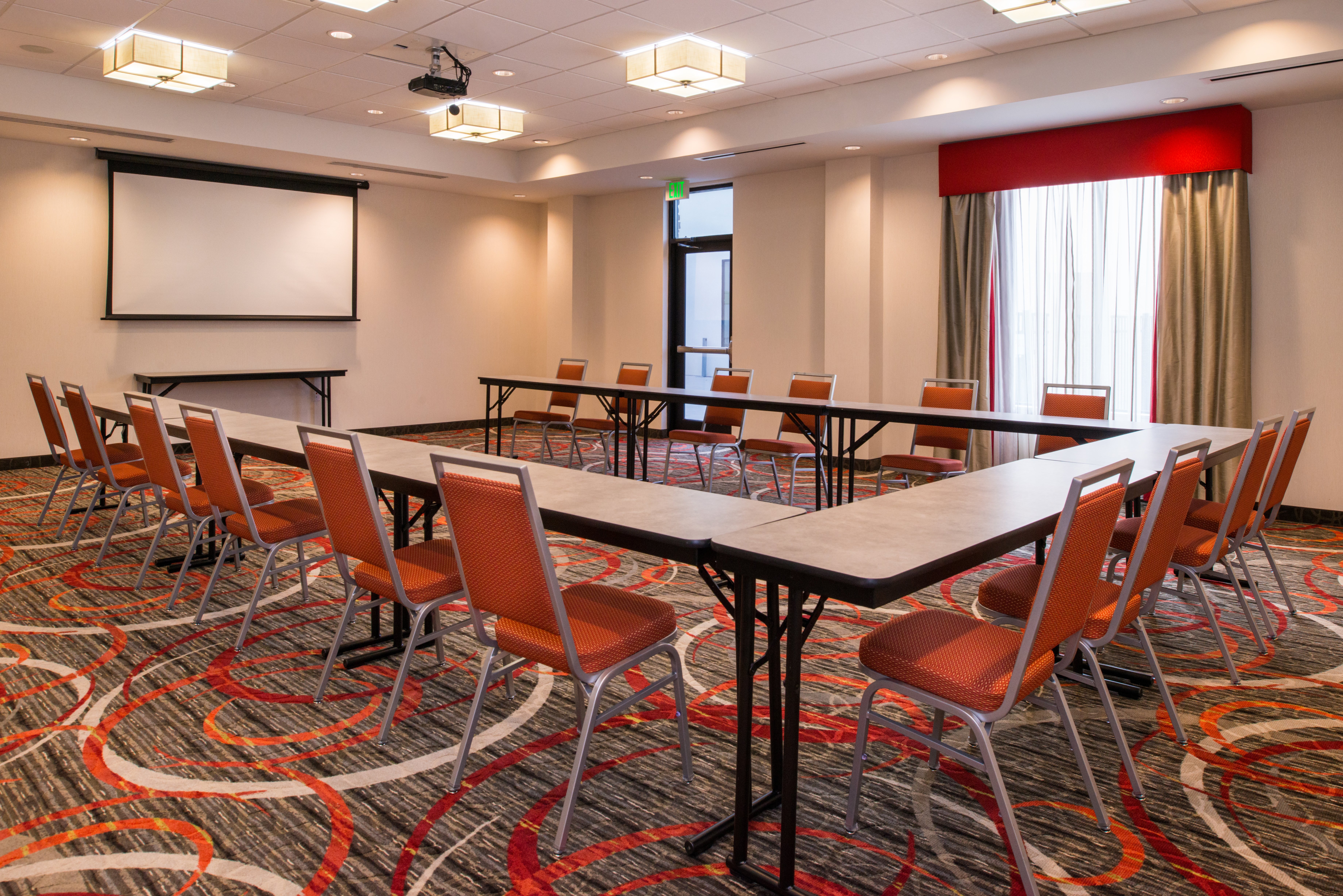 Holiday Inn Express Suites Monroe 54/58