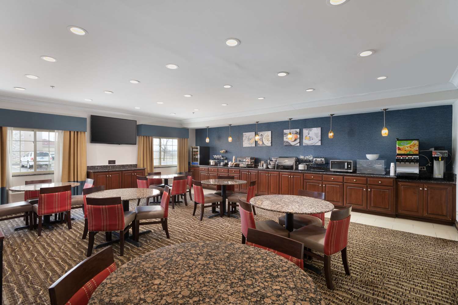 MainStay Suites Joliet I-55 22/30