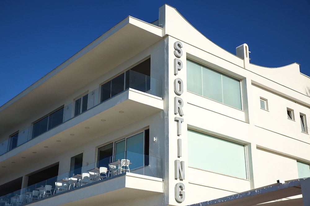Hotel Sporting Club 2/50