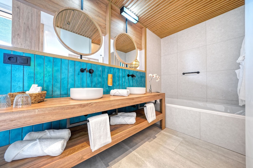 HOVIMA Suites Costa Adeje 9/64