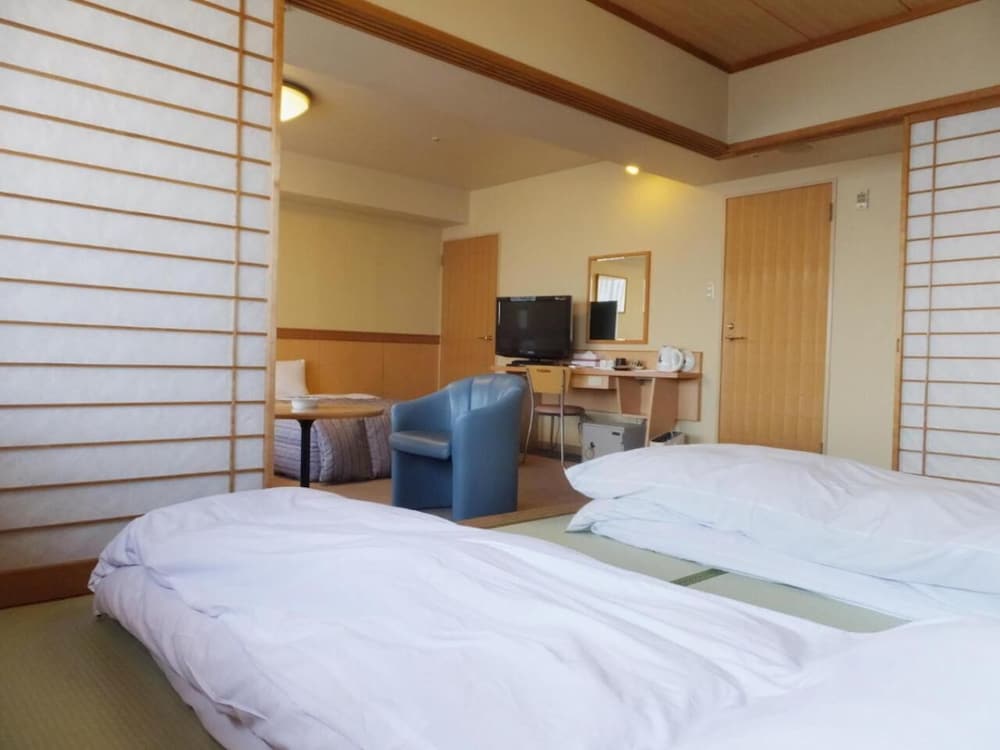 Itoen Hotel Atamikan 8/32