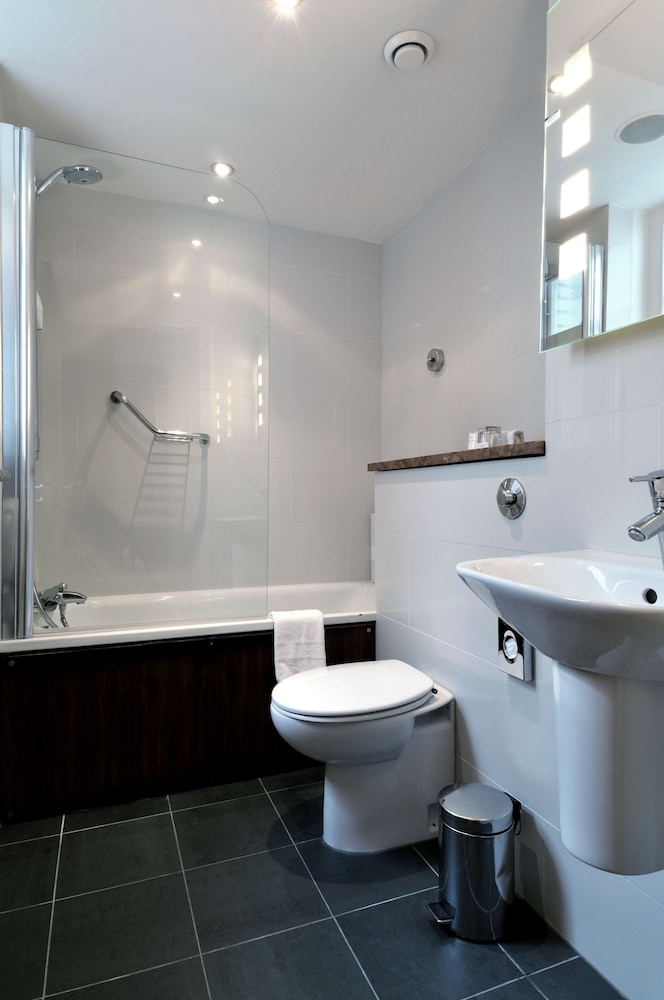 DoubleTree by Hilton London West End 17/71