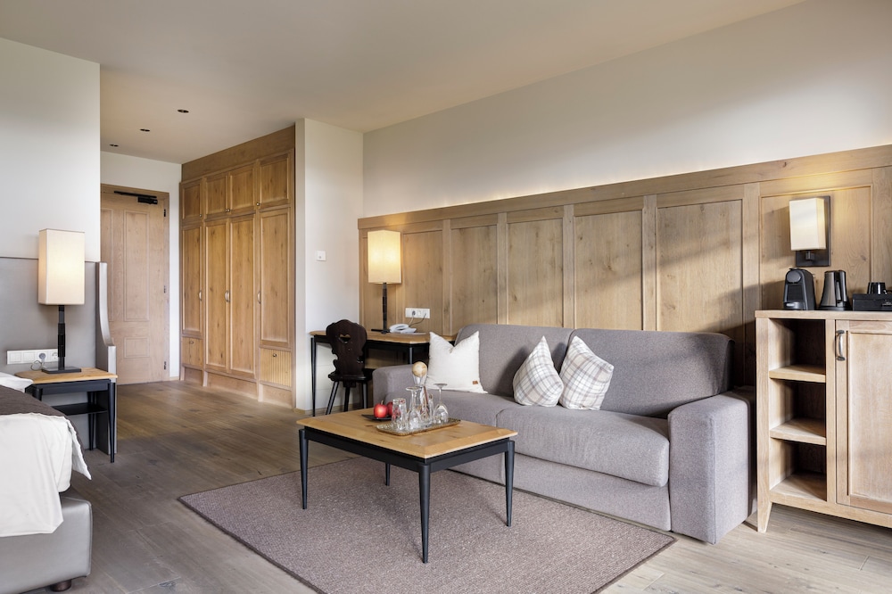 Standard, King Bed, Sofa, Garden Area