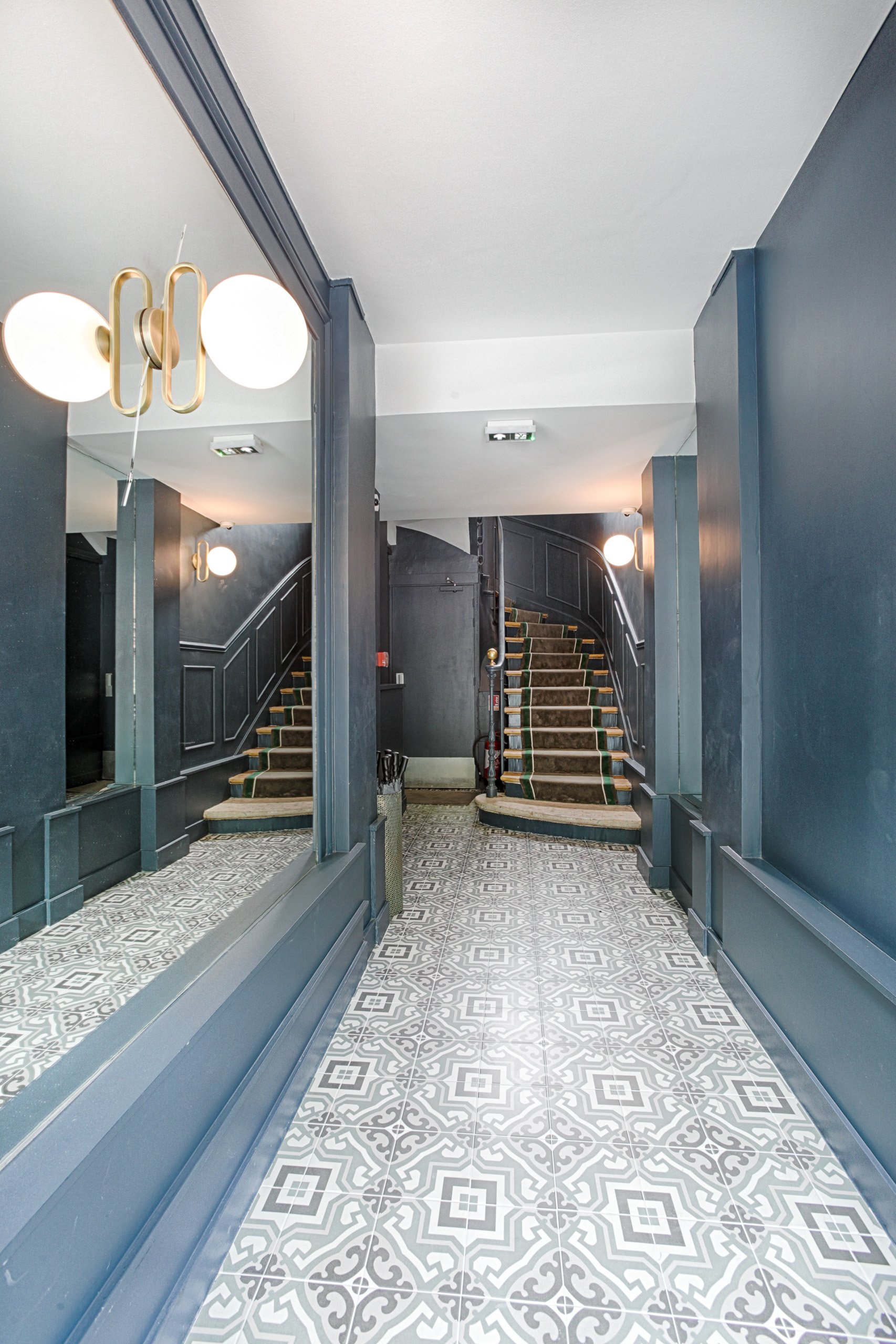 Hotel Avama Prony 37/53