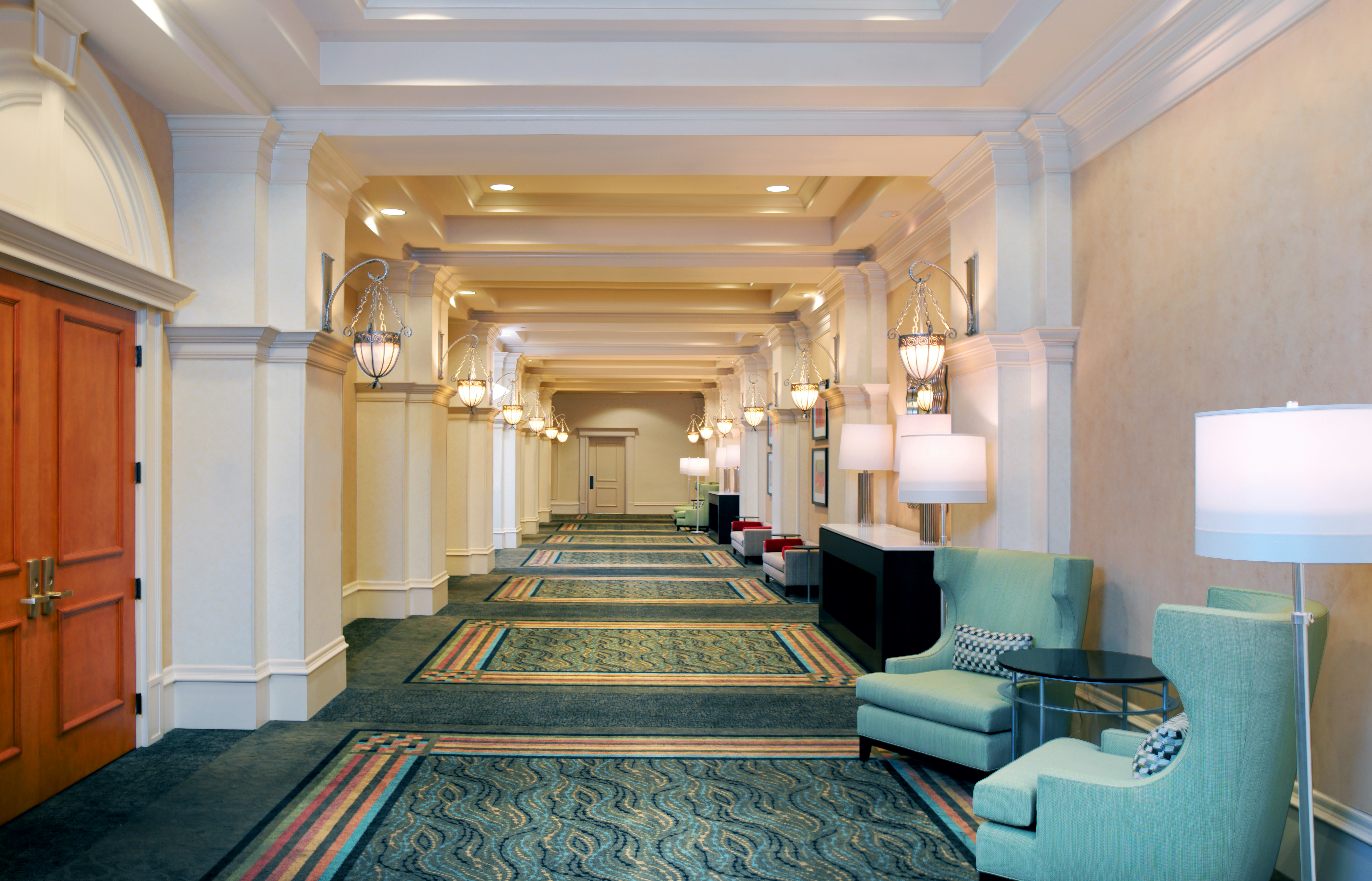 Hilton Naples 59/66