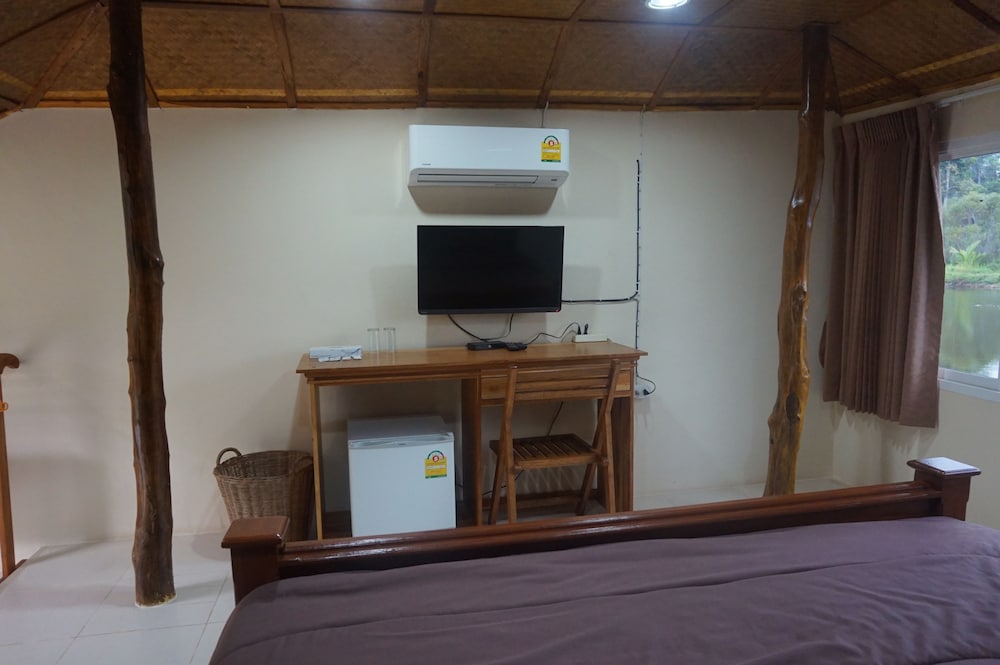 Fahluang Resort 30/50