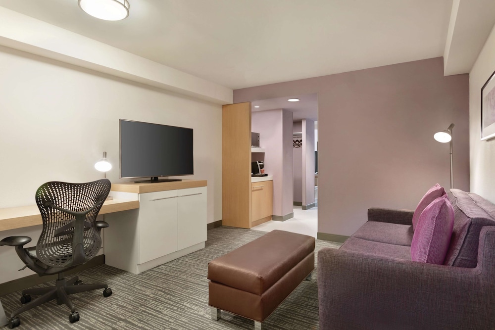 Hilton Garden Inn Bridgewater 27/50