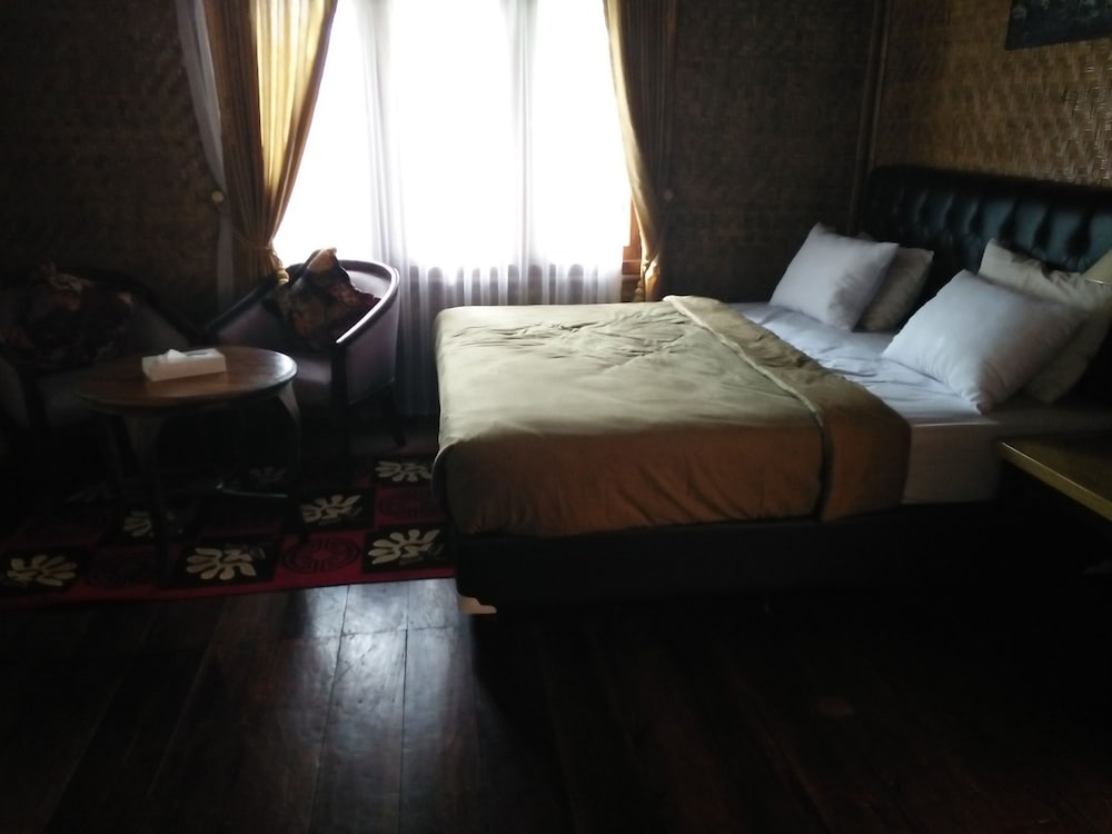 Bukit Alamanda Resort 38/71