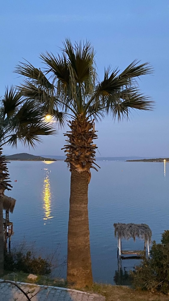 Cunda Panorama Hotel 36/49