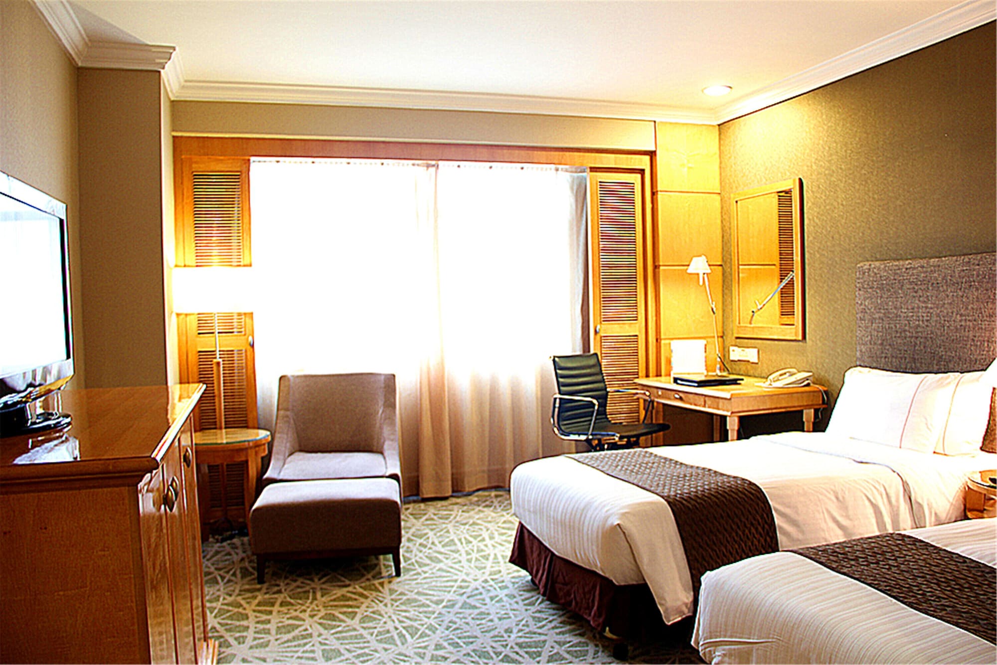 DELUXE TWIN ROOM