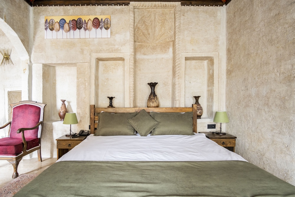 Uzay Cave Suites 7/50