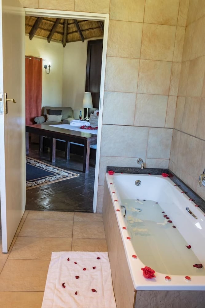 Shumba Valley Lodge 21/50