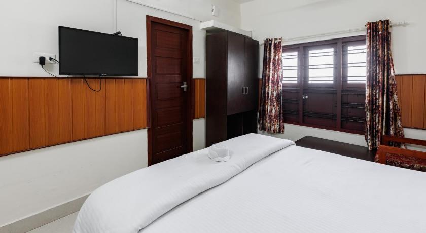 PAULSON PARK HOTEL 21/50