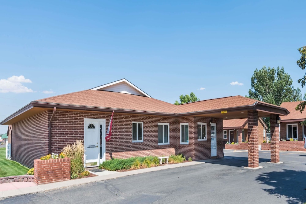 Days Inn by Wyndham Worland 1/16