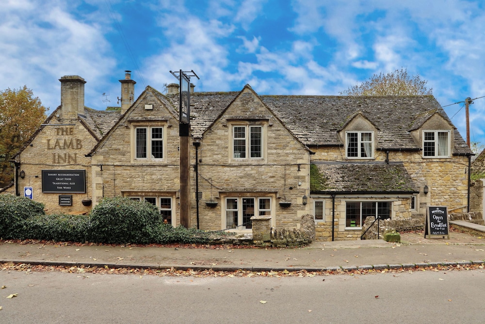 The Lamb Inn Great Rissington 40/47