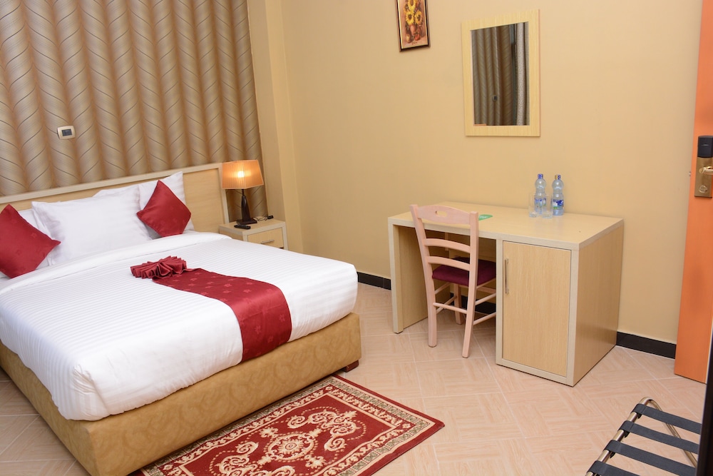 Medal Hotel 18/50