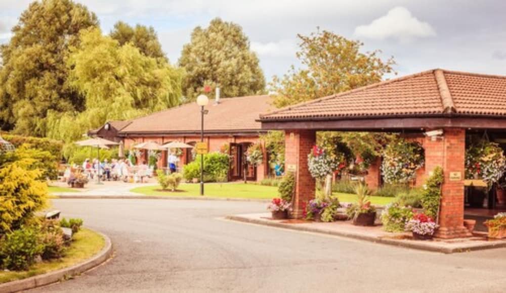 Parkway Hotel And Spa 4/55