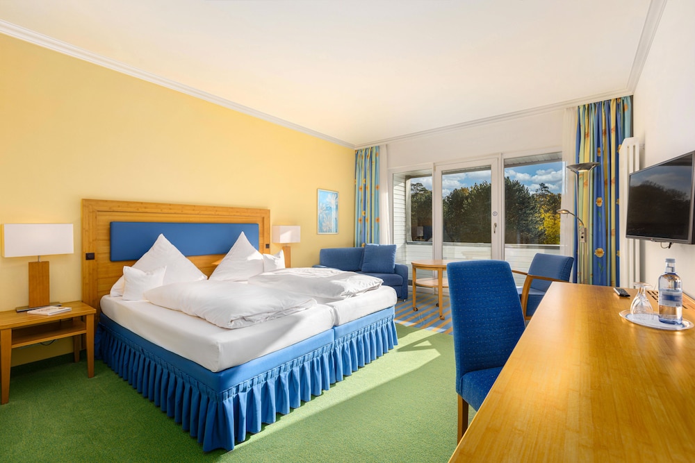 Superior, Double Bed, Sea Side, Sofa