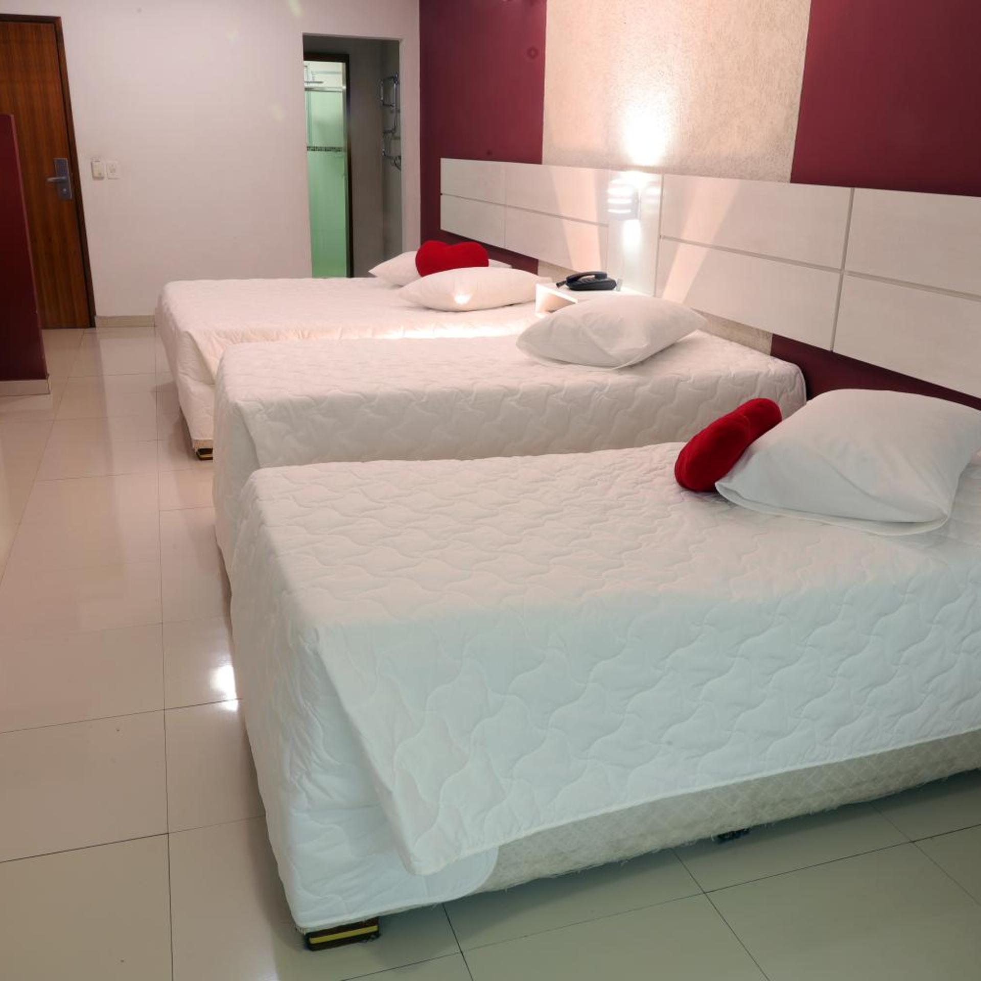 HOTEL EMIRATES 20/52