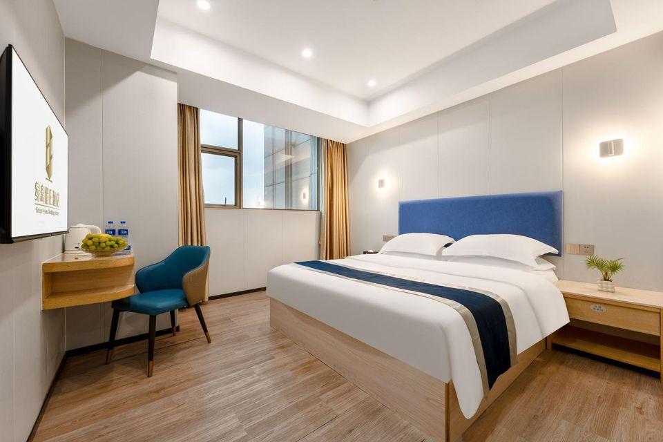 Green Island Holiday Hotel 29/59