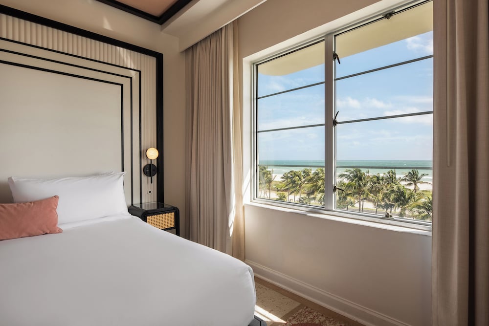 غرفة عائلية بسريرين مزدوجين بإطلالة على البحر، Eurostars Winter Haven 5/10