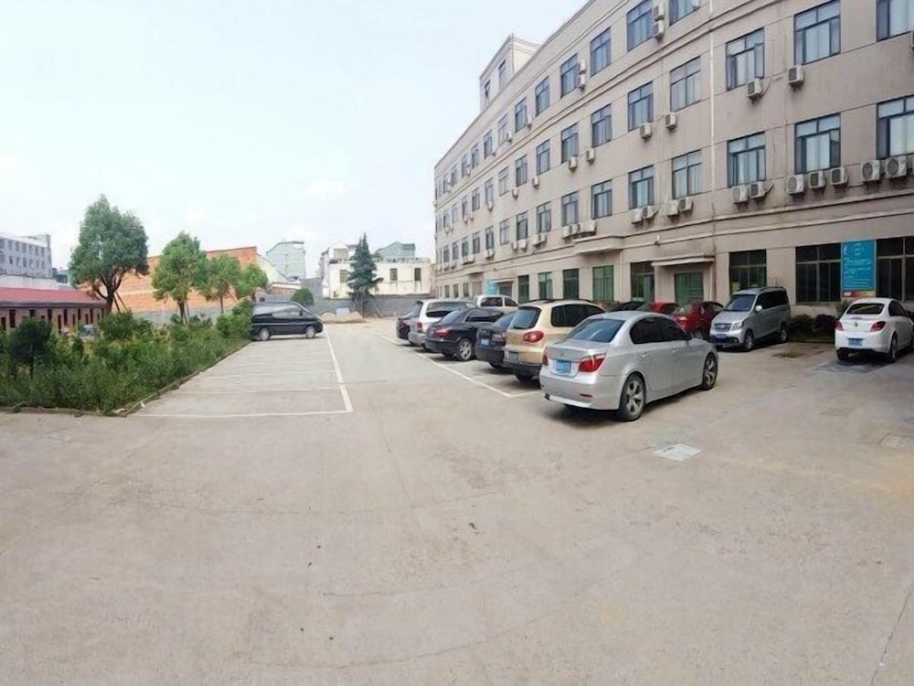 Jinjiang Inn Zhuji Datang Hotel 22/23