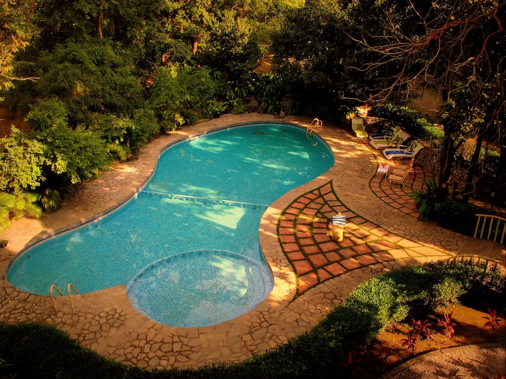 Quality Inn the Den Resort 41/50