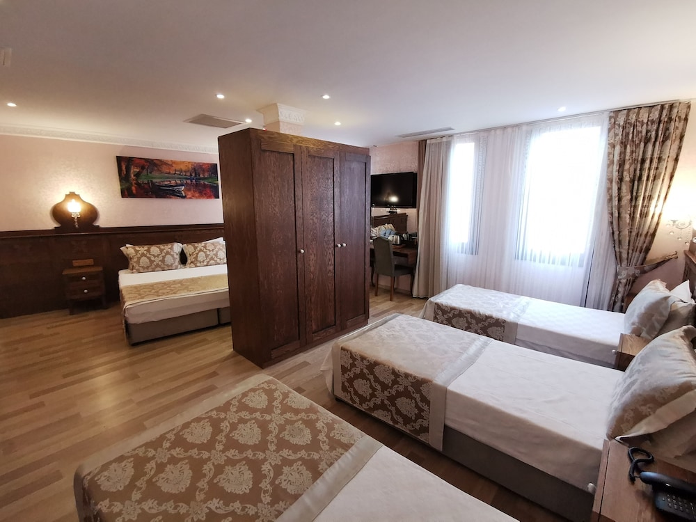 Perapolis Hotel 17/66