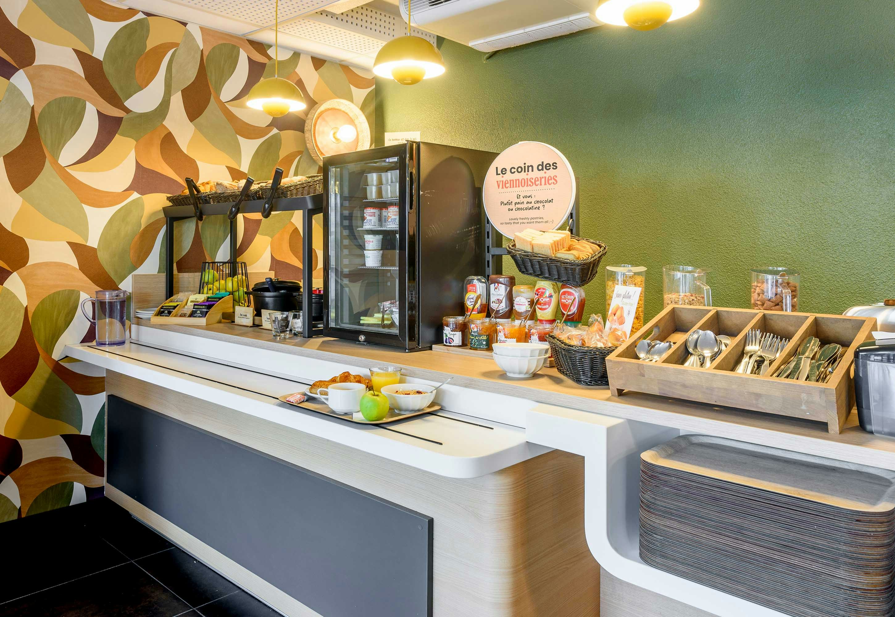 B&B HOTEL Toulouse Cite de l Espace Hurel in TOULOUSE