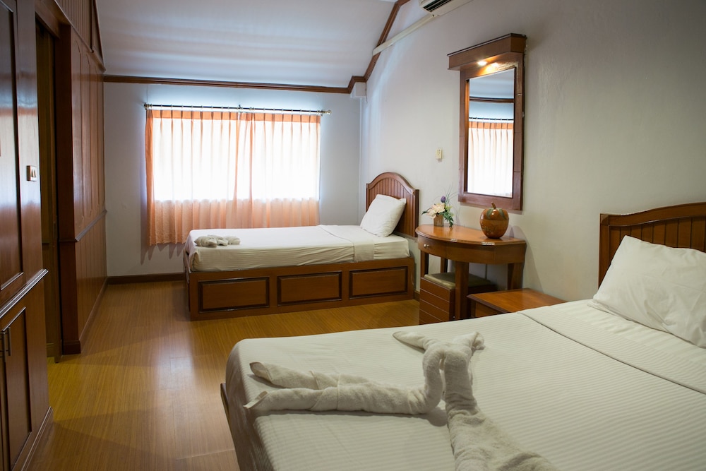 Haad Rin Resort 24/70