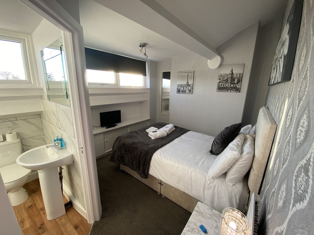 St Andrews House Hotel 16/50