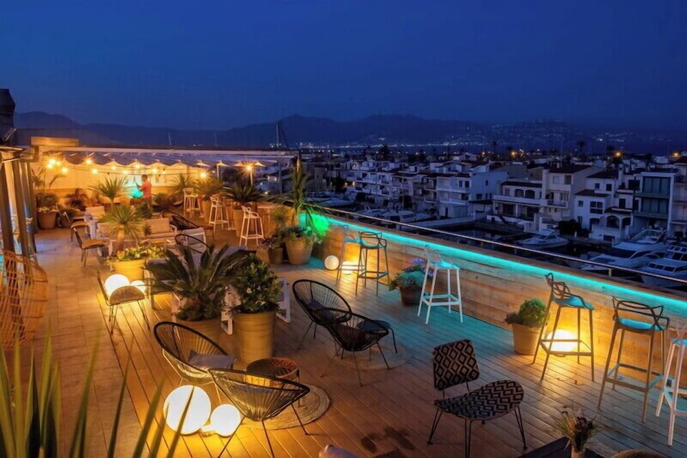 Hotel Port Salins 3/65