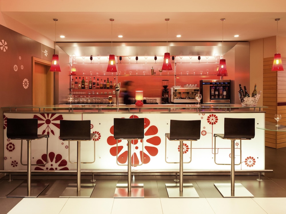 Ibis Barcelona Santa Coloma 9/43