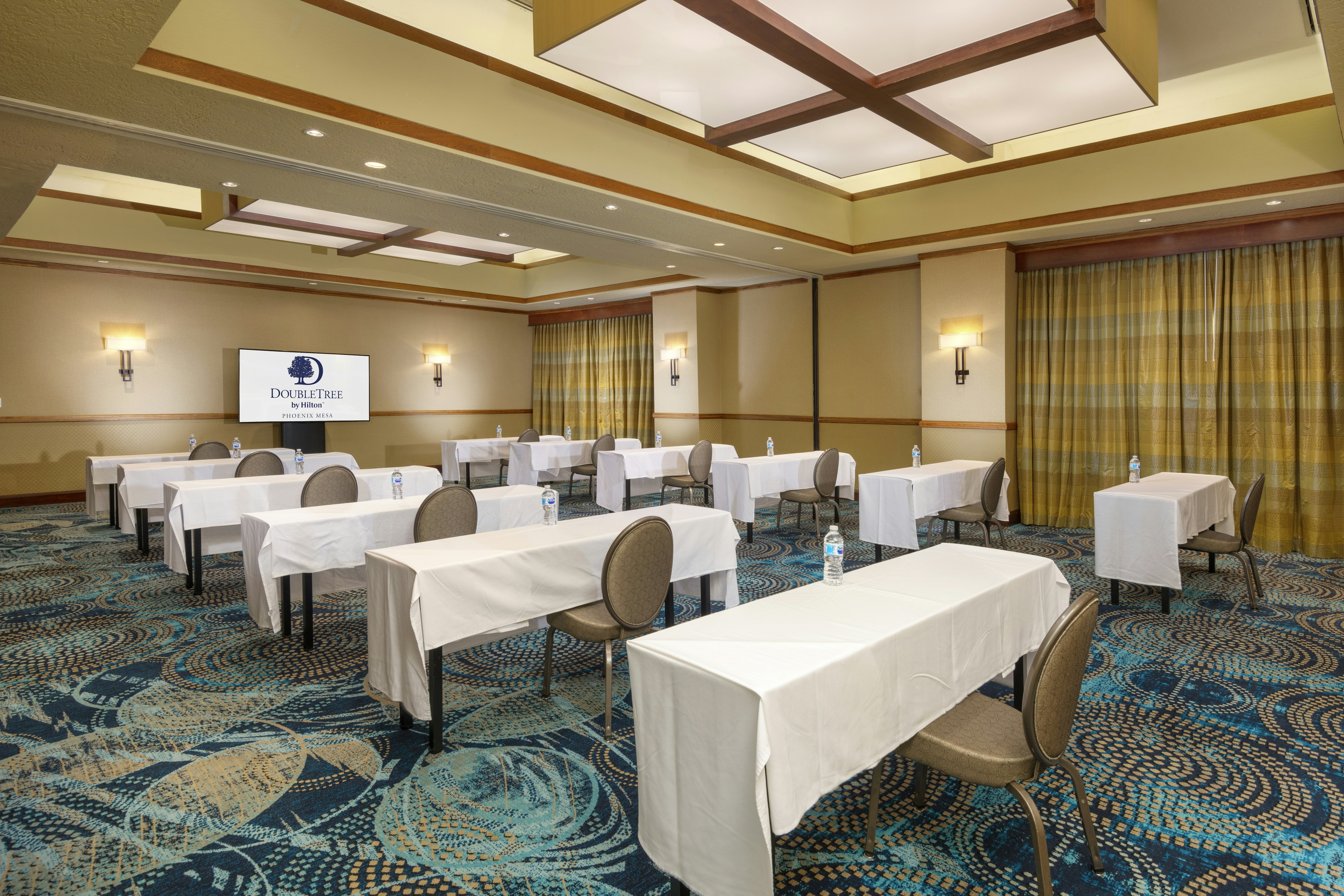 DoubleTree by Hilton Phoenix Mesa 62/69