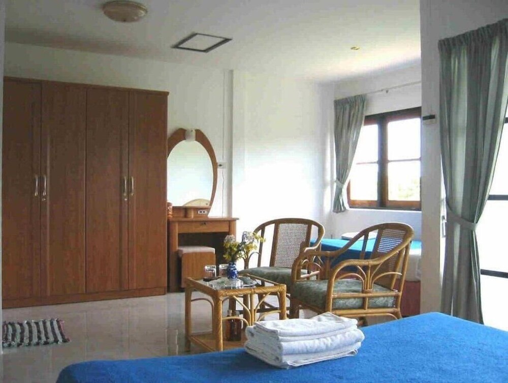 A&B Hotel 21/48