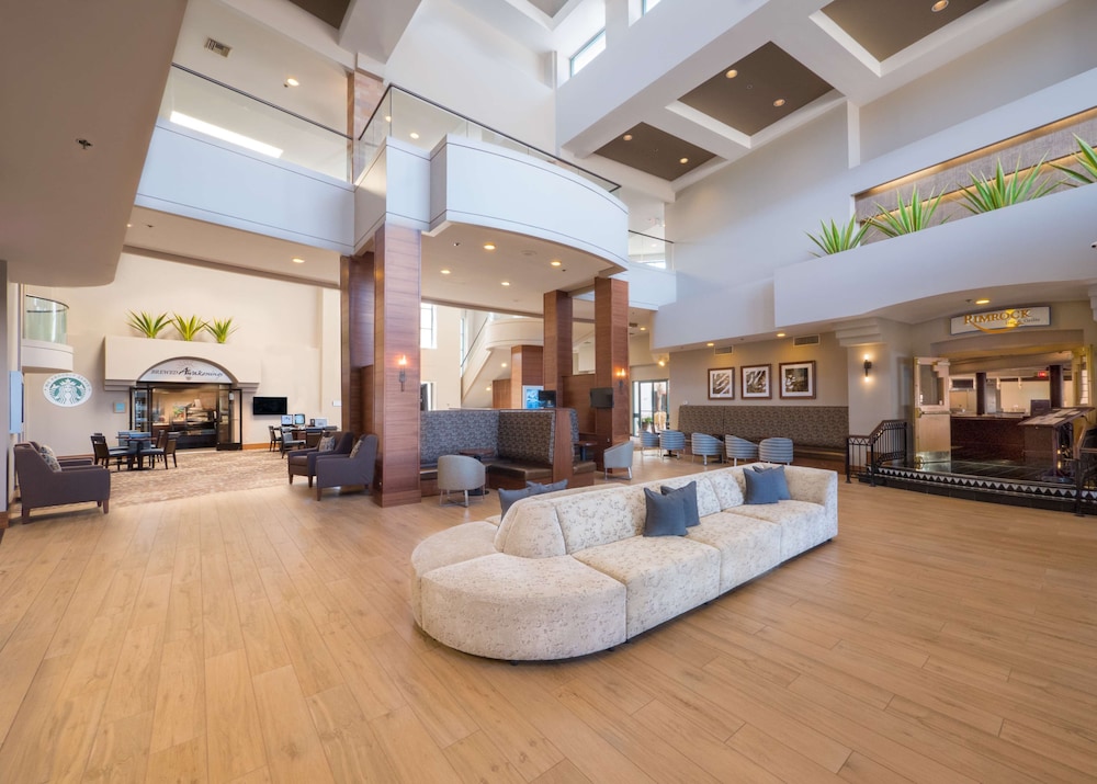 Hilton Phoenix Airport 7/56
