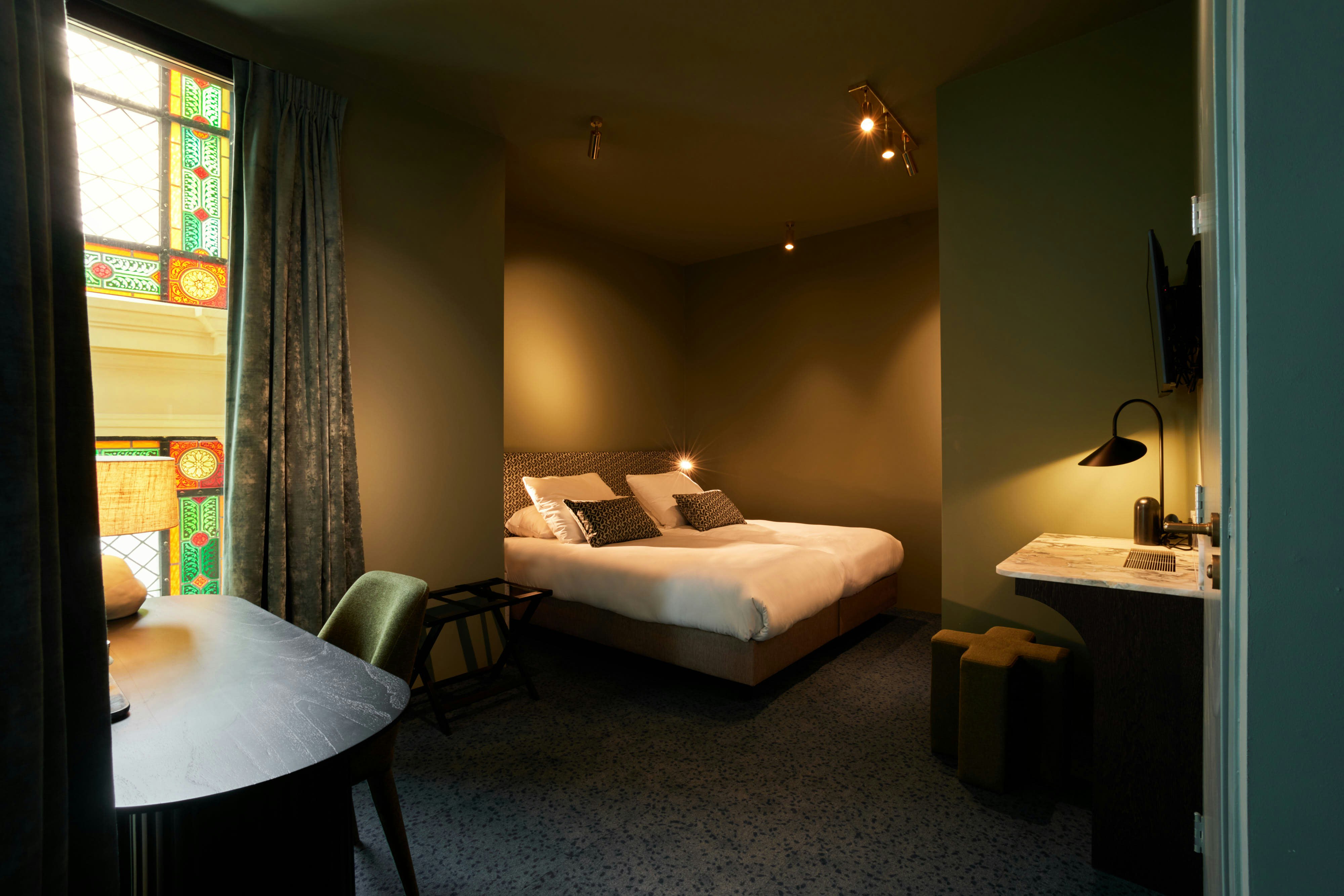 Heavens Hotel Hoorn 5/27