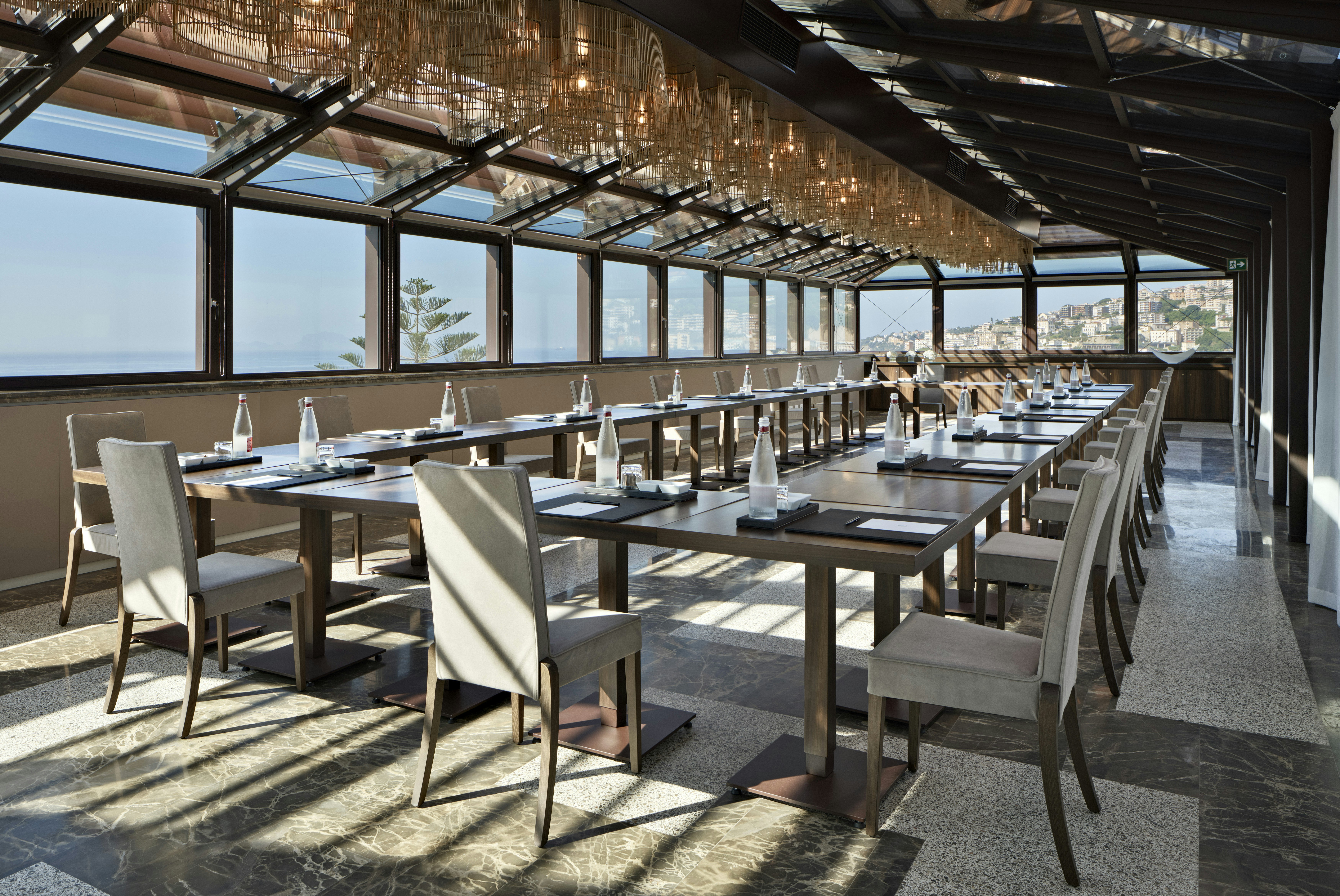 De Bonart Naples, Curio Collection by Hilton 37/50