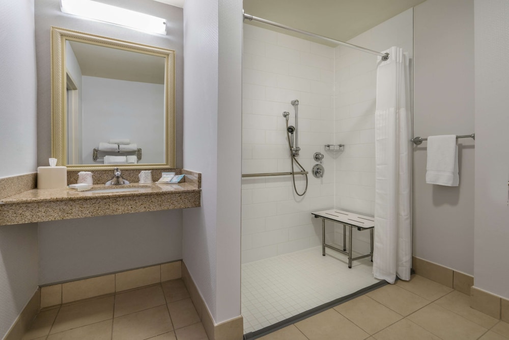Hilton Garden Inn Blacksburg University 21/55