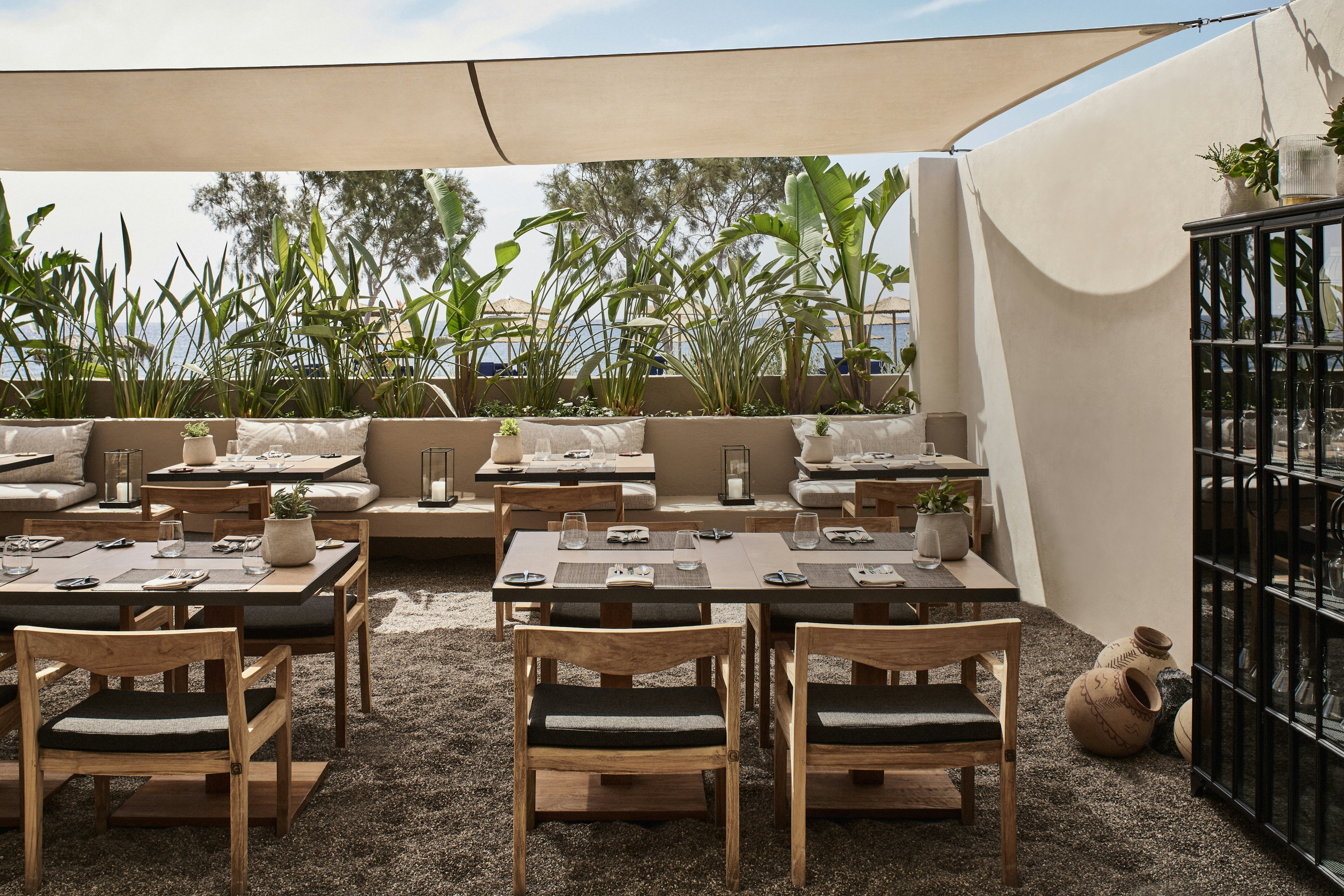 Istoria Hotel 28/46