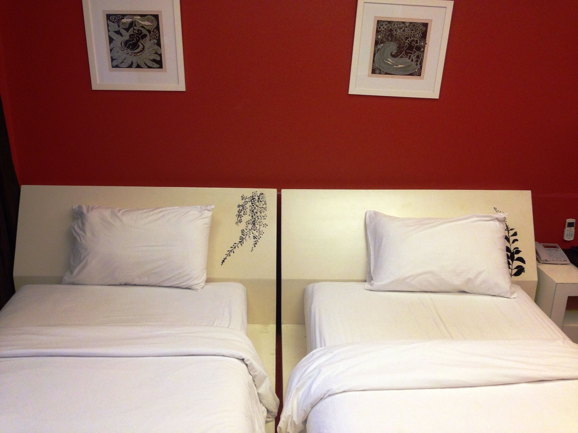 STANDARD, TWIN BEDS