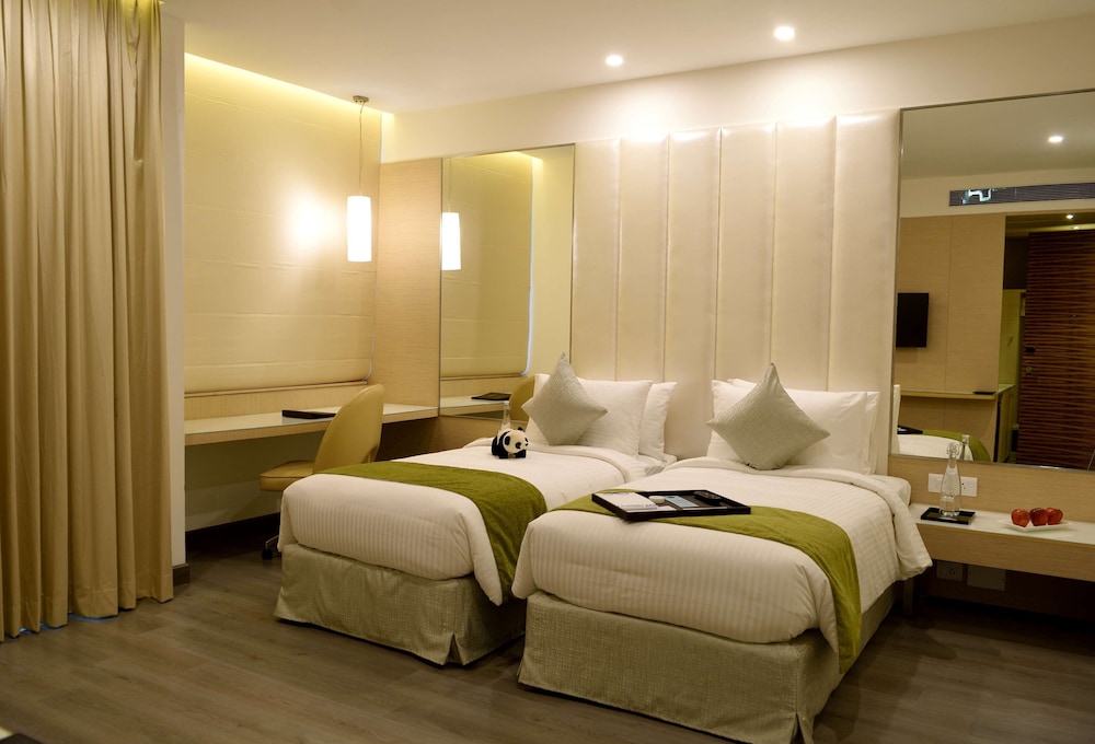 Sarovar Portico Outer Ring Road Bengaluru 24/61