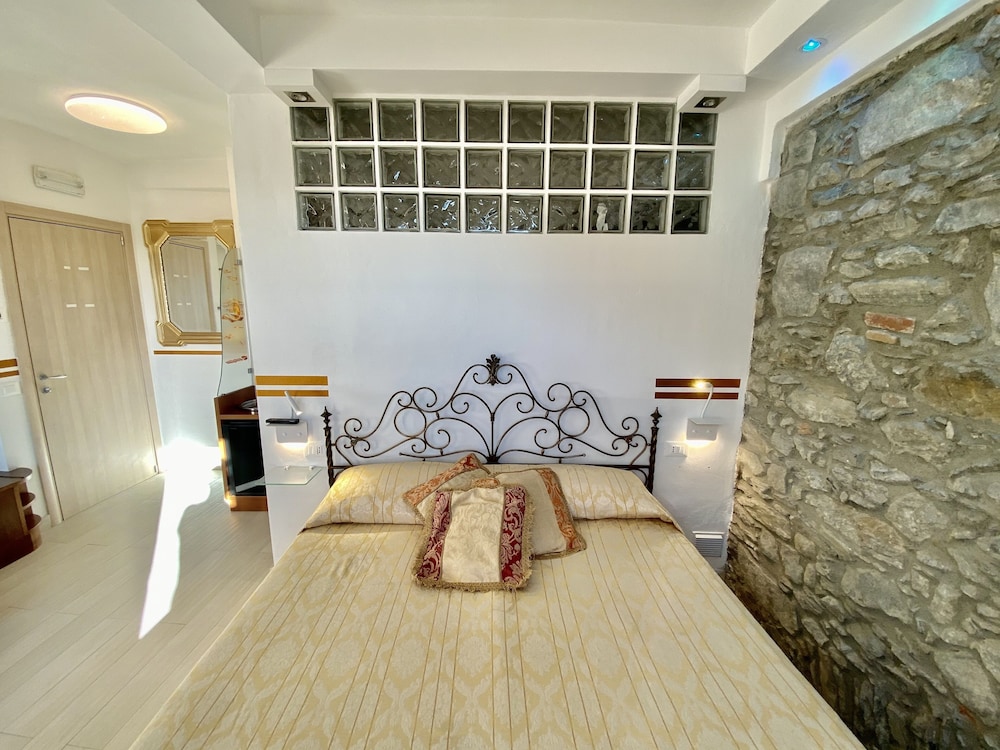 Giovanni Rooms Manarola 7/49