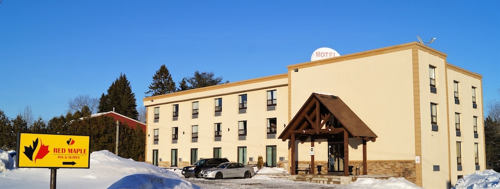 Red Maple Inn And Suites 1/38