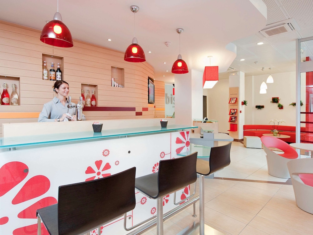 Ibis Limoges Centre 8/72