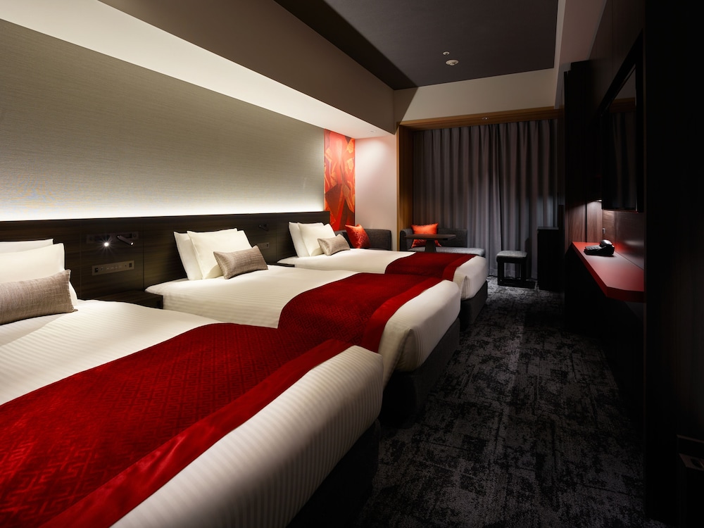 SUPERIOR, 3 BEDS